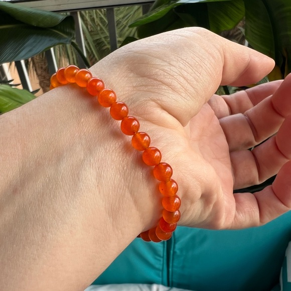Natural Carnelian Stone, Stretch Bracelet - Picture 4 of 8